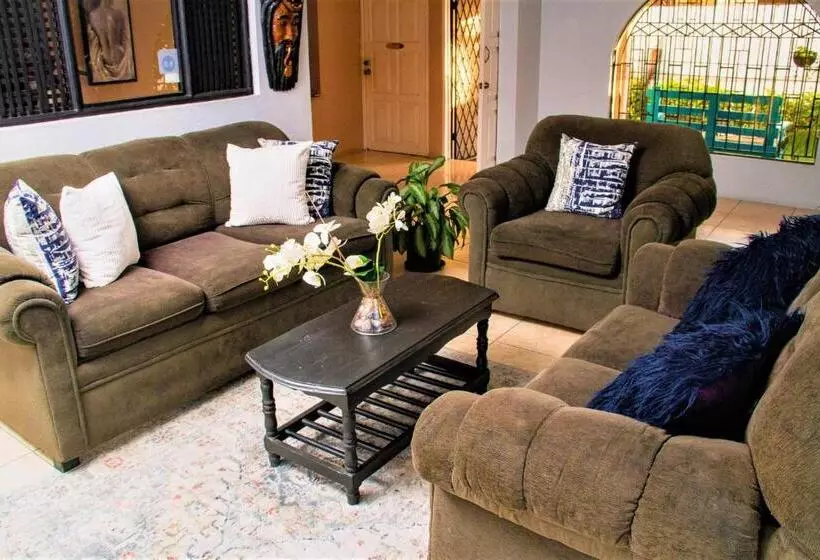 Eventuality B&b New Kingston
