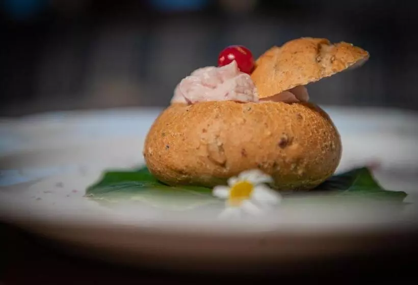 Hotelli Al Sonnenhof