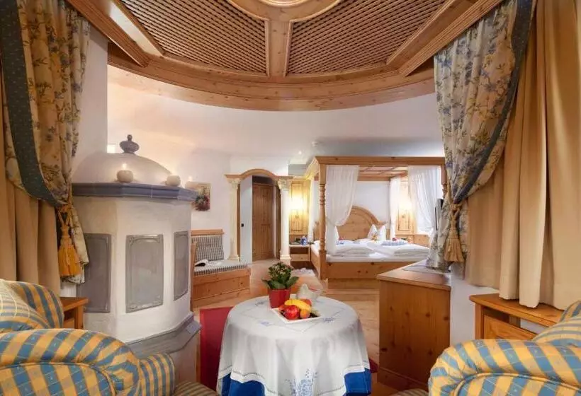 Hotelli Al Sonnenhof