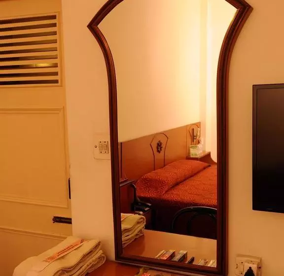 Hotel Centrepoint