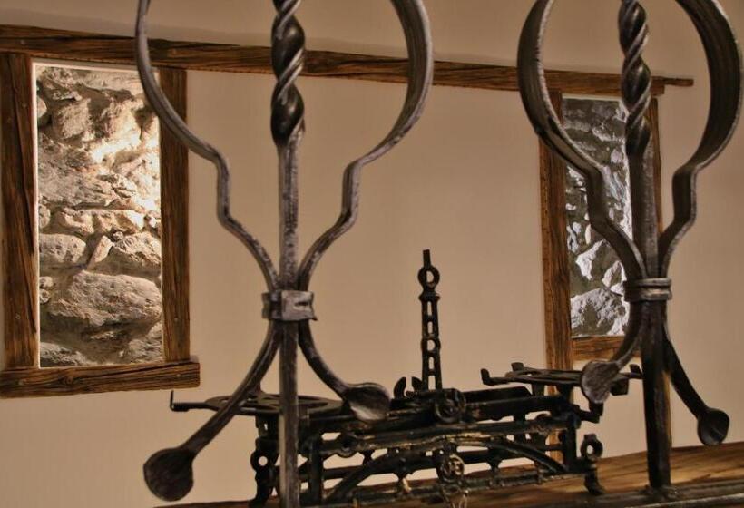 ホテル Gasthof Zum Löwen