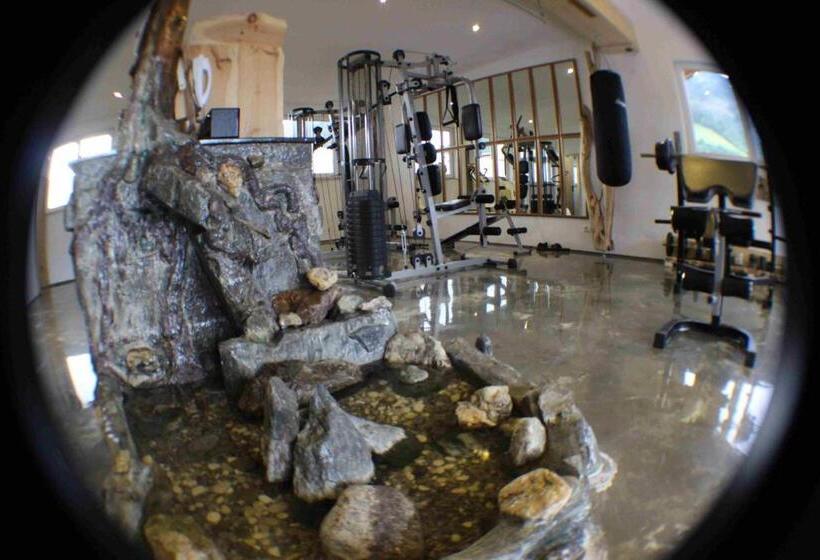 ホテル Gasthof Zum Löwen