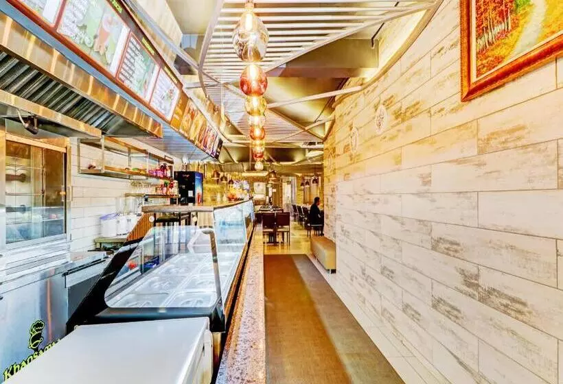 ホテル Maharaja Inn Chikmagalur