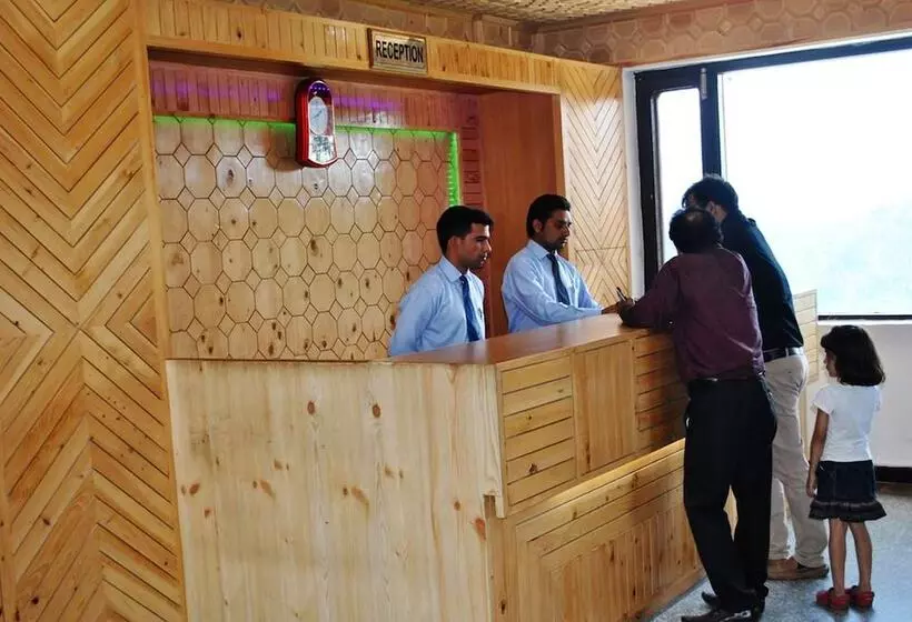 Hotelli Natraj International