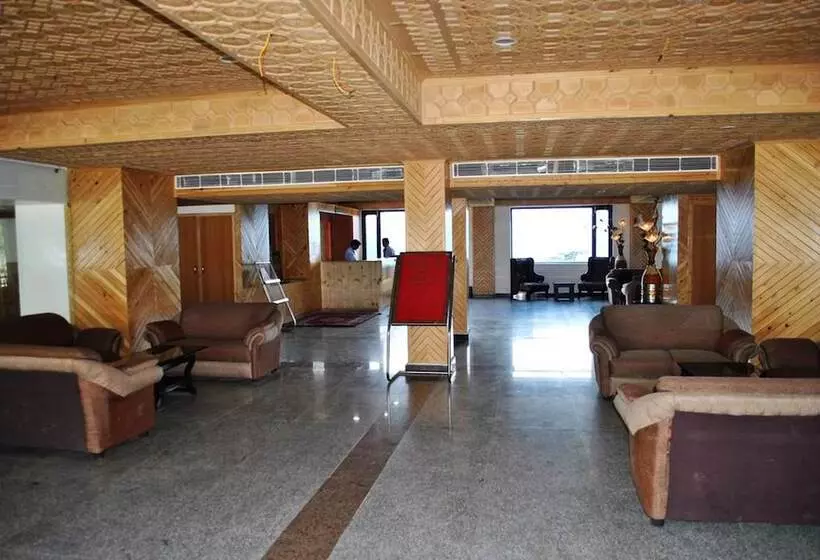 Hotelli Natraj International