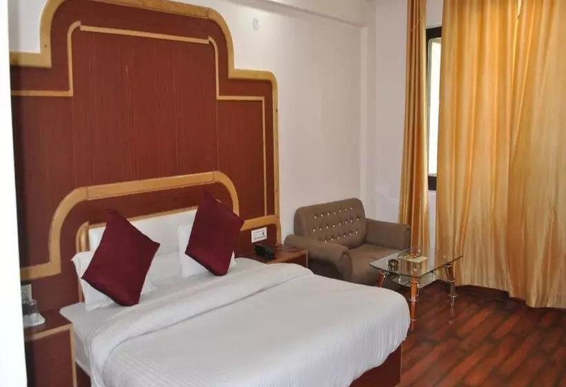 Hotelli Natraj International