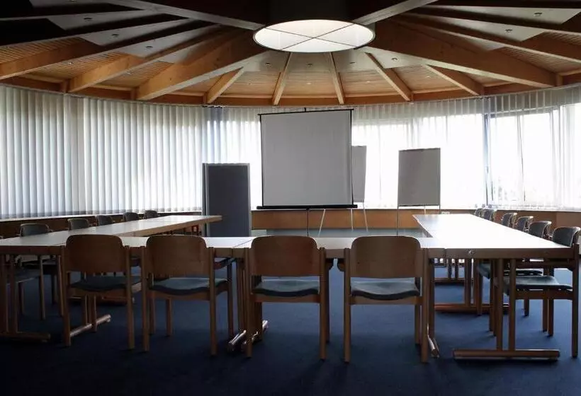 Hotelli Schwanau Garni