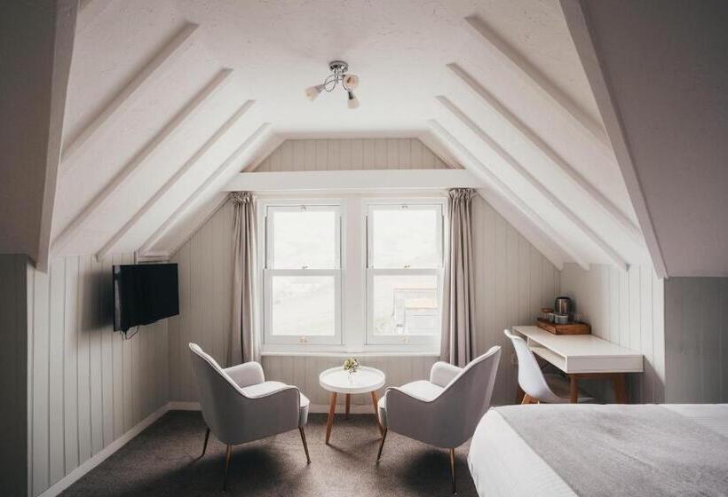 בית מלון כפרי The Bay