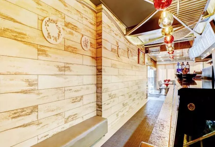 ホテル Maharaja Inn Chikmagalur