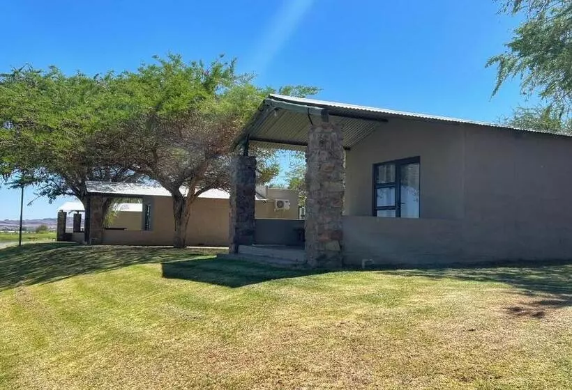 Lomakeskus Lake Grappa Guestfarm