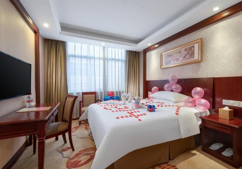 Vienna Hotel Shenzhen Guanlan Tangren Street