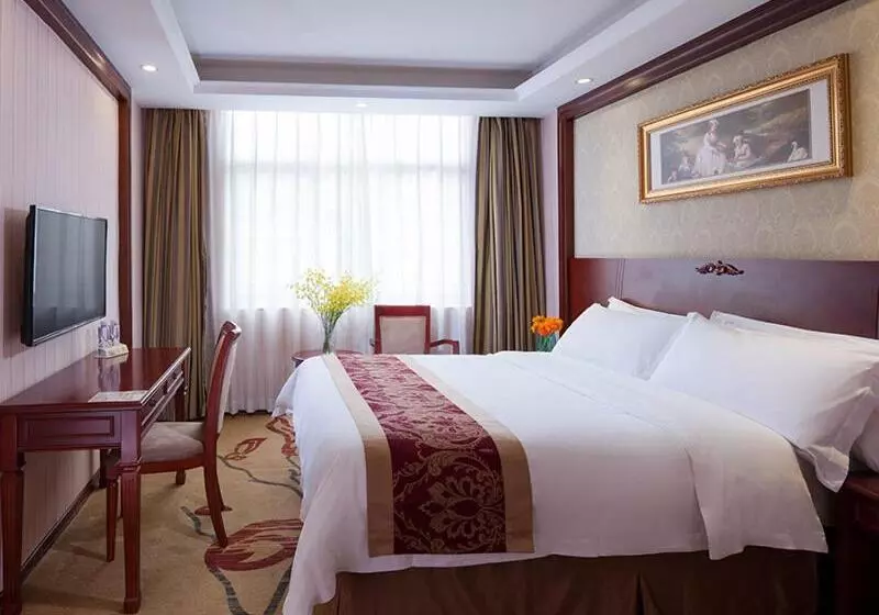 Vienna Hotel Shenzhen Guanlan Tangren Street