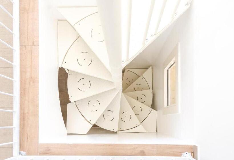 ベッドアンドブレックファースト Blue And Blue