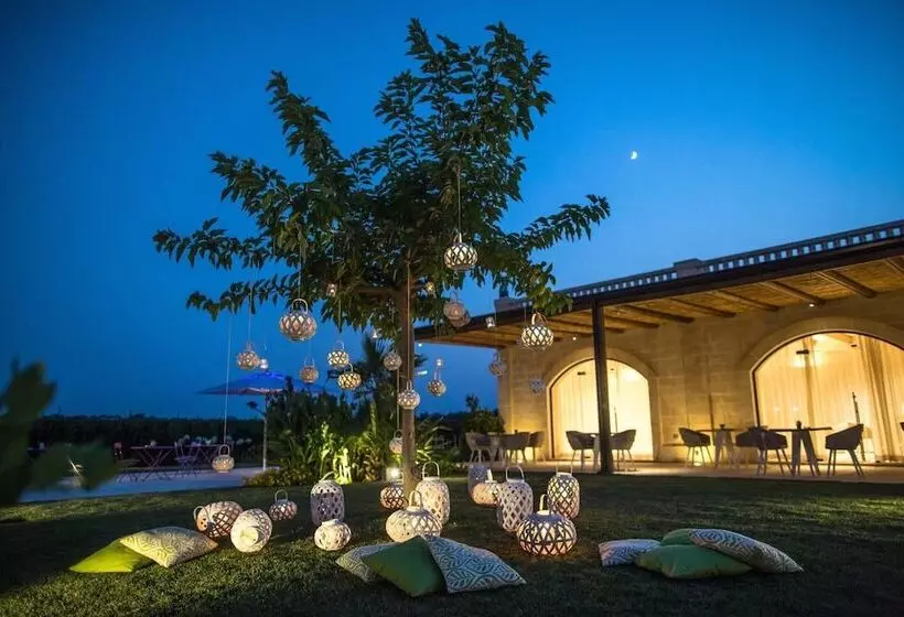 تختخواب و صبحانه Le Scuderie  Castello Monaci