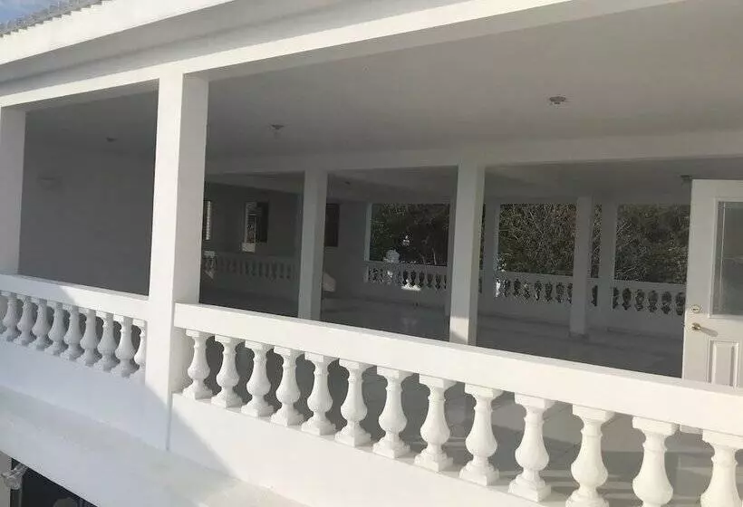 Aamiaismajoitus (B&B) Maxanika