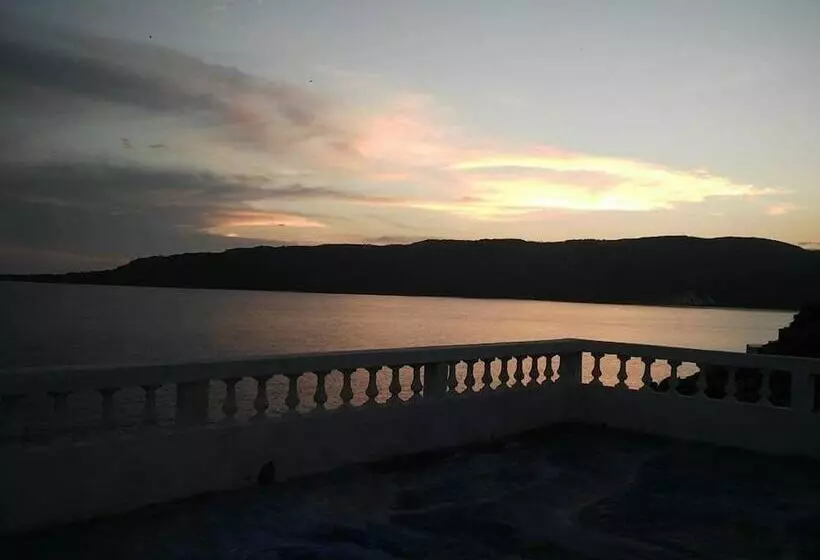 Aamiaismajoitus (B&B) Maxanika