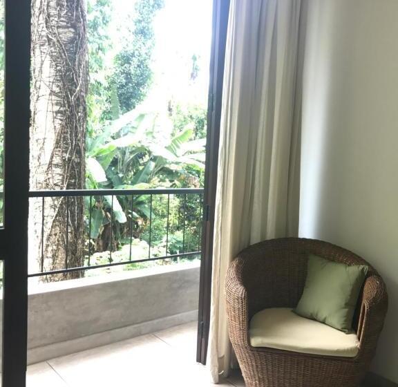 住宿加早餐  Rockydale Home Stay