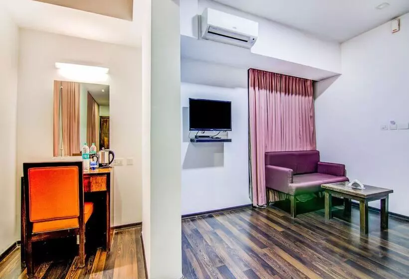 Fabhotel Comfy Business Koramangala