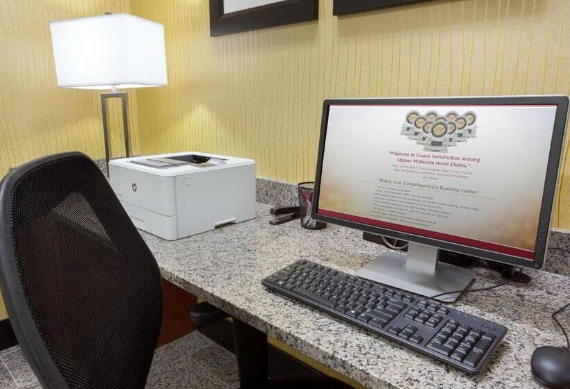 فندق Drury Inn & Suites Burlington