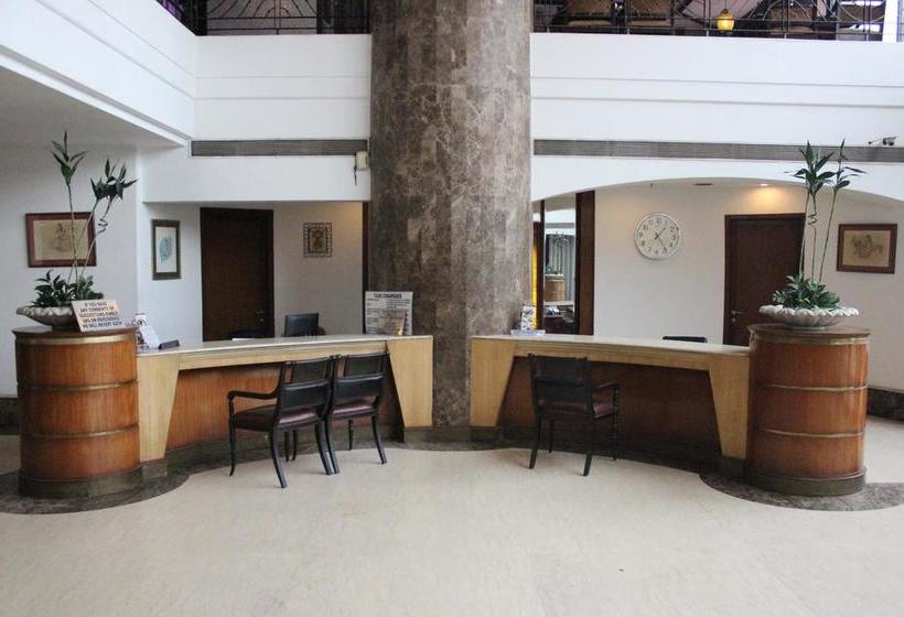 ホテル Leo Fort  Jalandhar