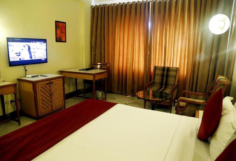 ホテル Leo Fort  Jalandhar