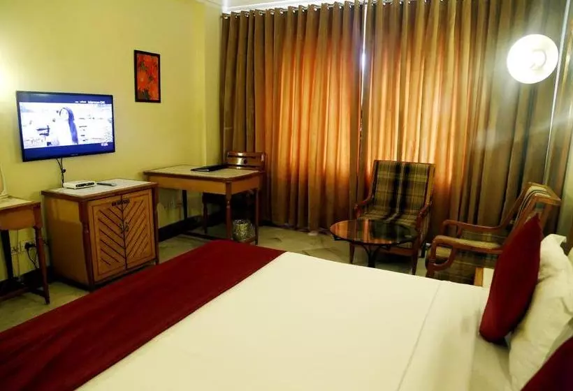 ホテル Leo Fort  Jalandhar