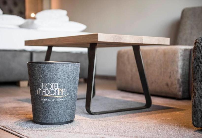 בית מלון כפרי Madonna