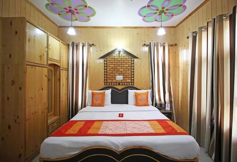 ホテル Oyo Rooms Near Brein Market