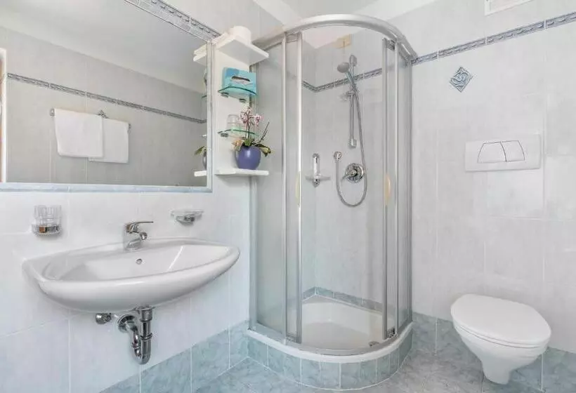 Hotelli Resa Blancia
