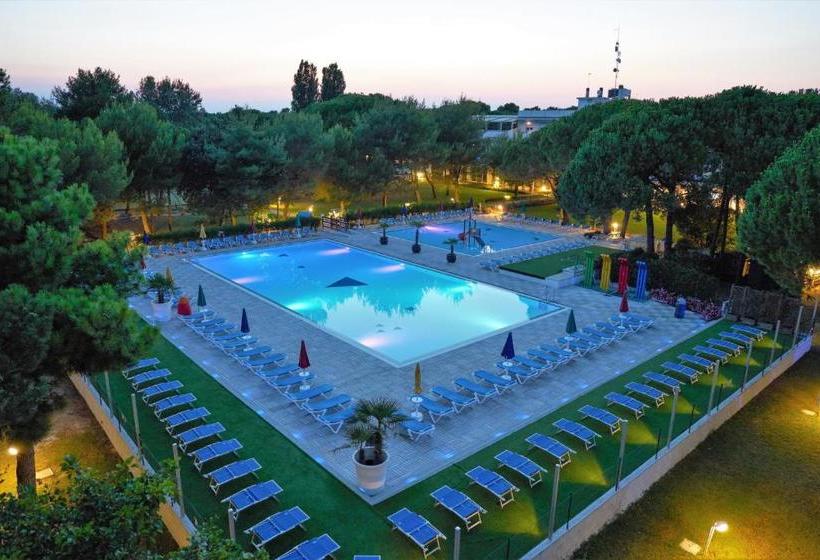 ホテル Il Tridente Camping Village