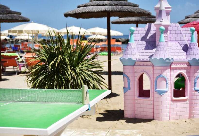 בית מלון כפרי Universal