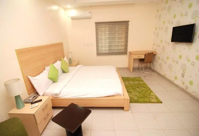 Hotel Vine Apartments & Resort