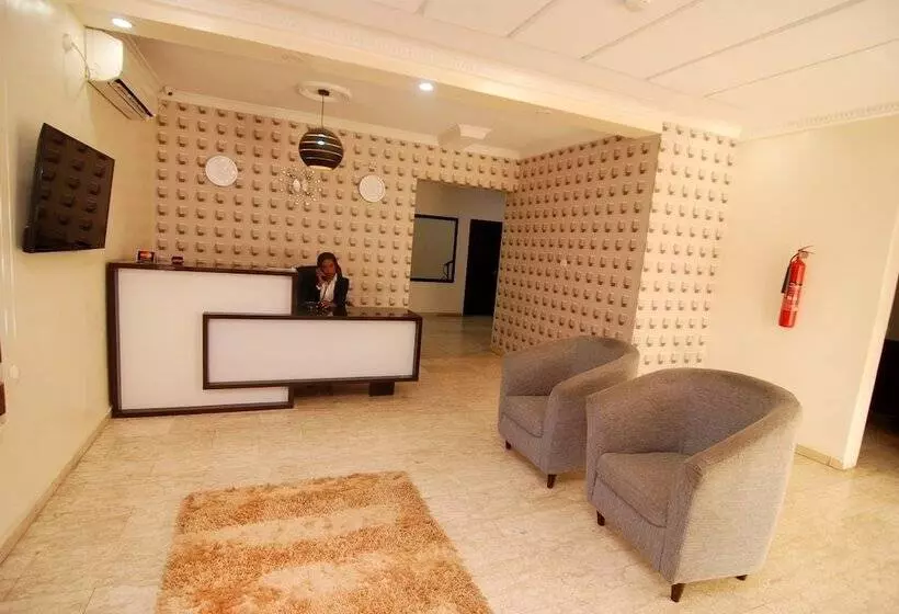 Hotel Vine Apartments & Resort