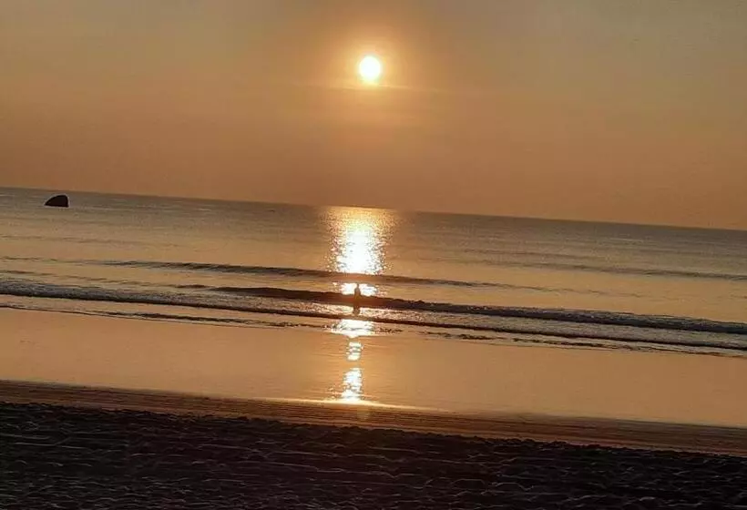 Aamiaismajoitus (B&B) Saxony Beach Huts