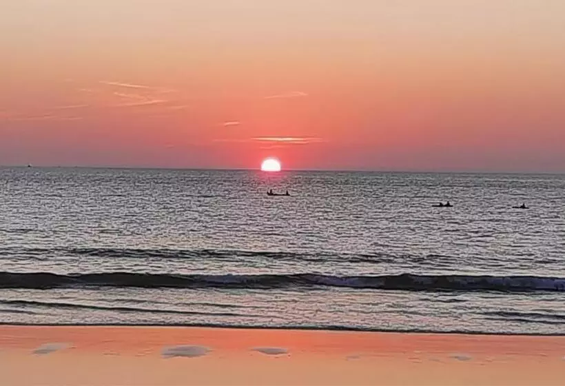 Aamiaismajoitus (B&B) Saxony Beach Huts
