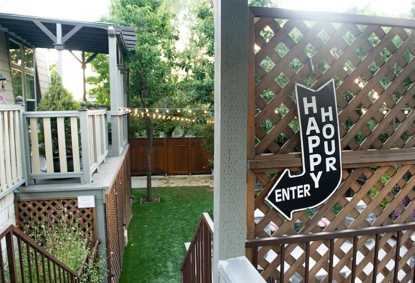 Forfriends Inn Wine Country Bed And Breakfast