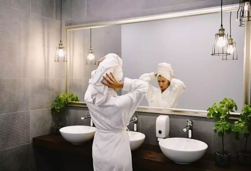 Grifid Encanto Beach Hotel   Wellness & Spa