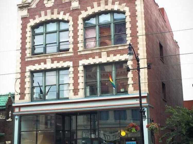 Hostel Buffalo Niagara