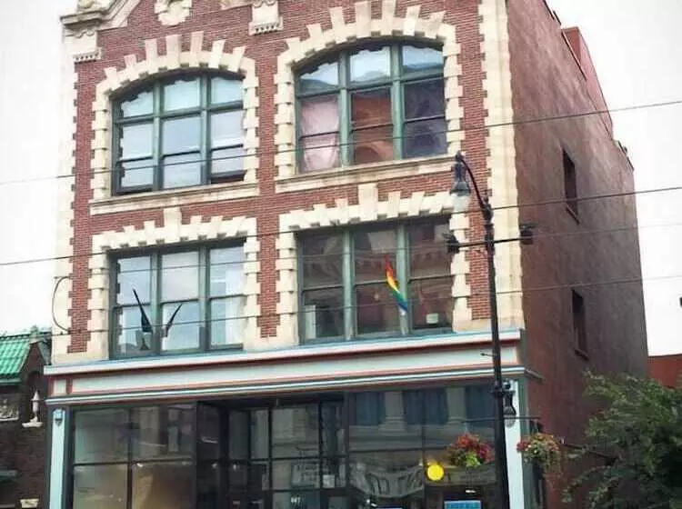 Hostel Buffalo Niagara