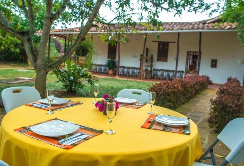 هتل Hacienda Macedonia