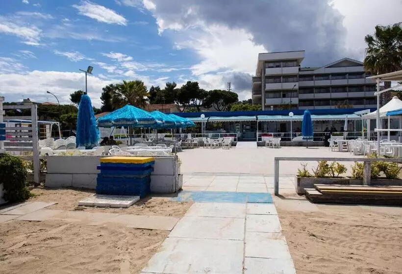 Hotelli Mane Boutique