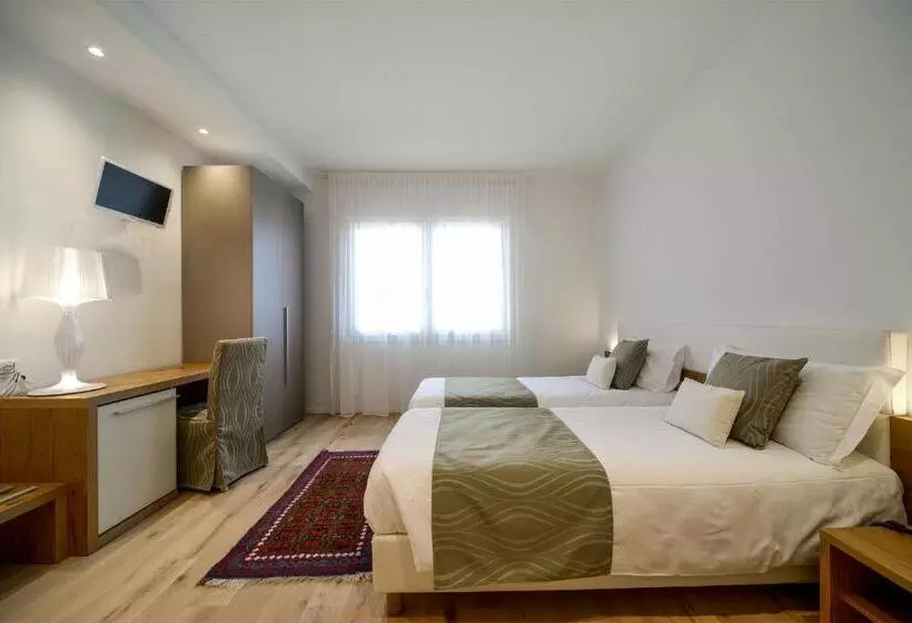 ホテル Ristorante Da Tullio