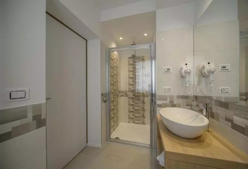 ホテル Ristorante Da Tullio