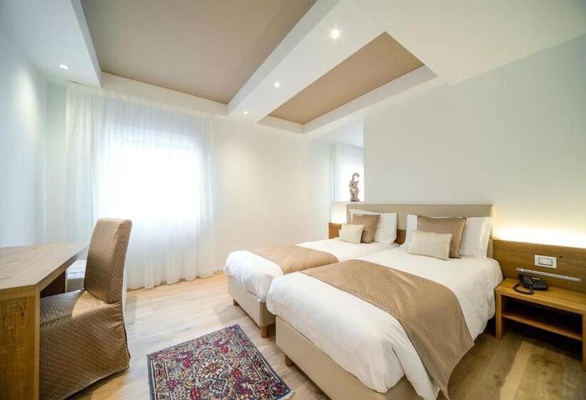 فندق Ristorante Da Tullio