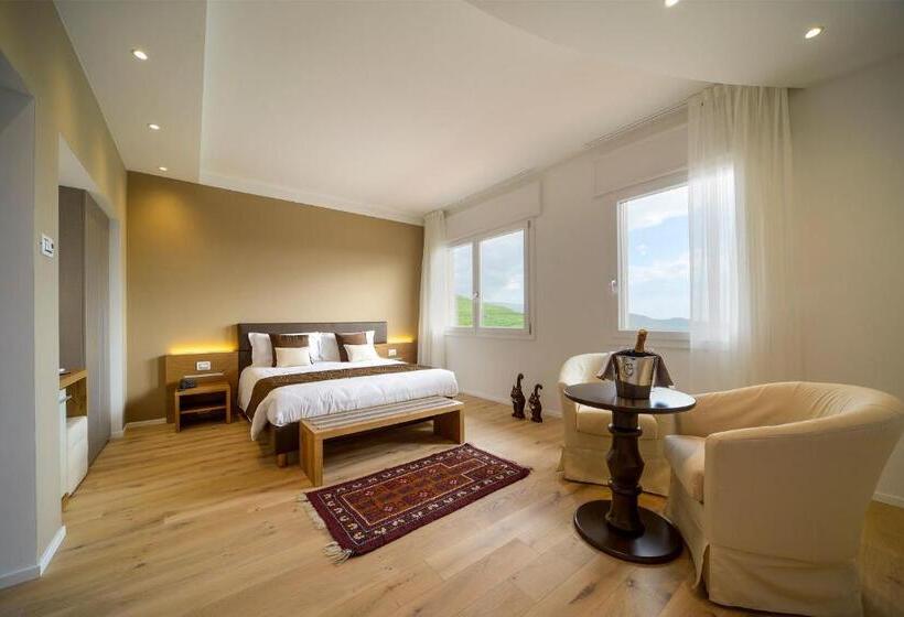 فندق Ristorante Da Tullio