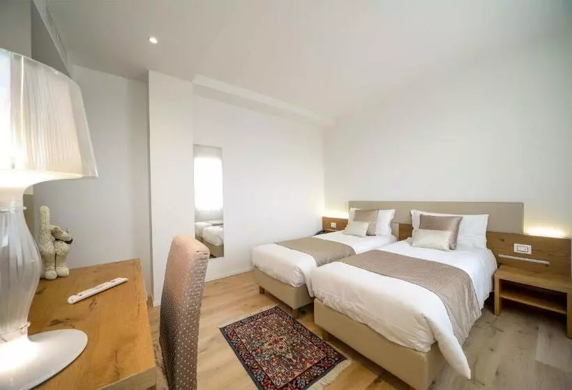 ホテル Ristorante Da Tullio