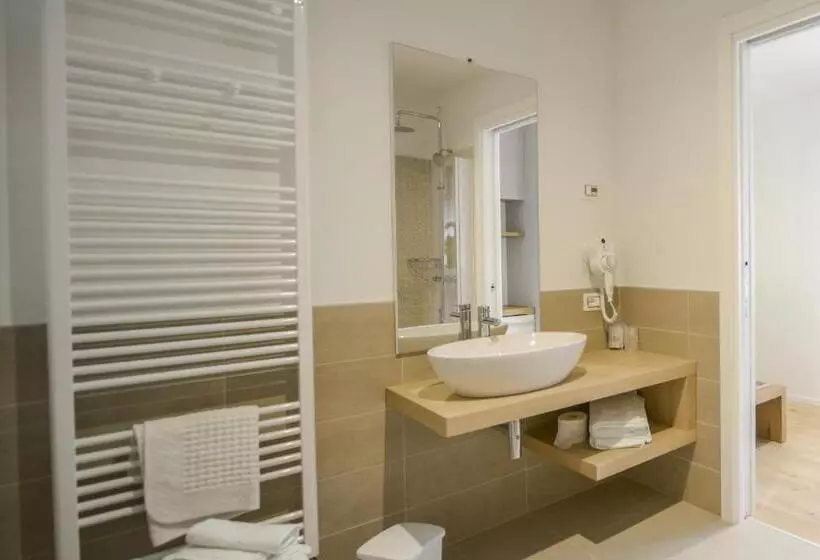 ホテル Ristorante Da Tullio