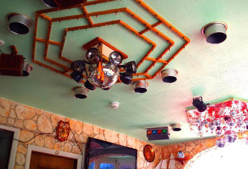 Castleton Hotel   Just For Adults