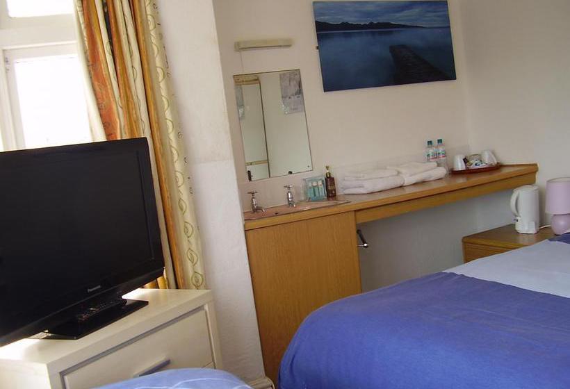 Castleton Hotel   Just For Adults