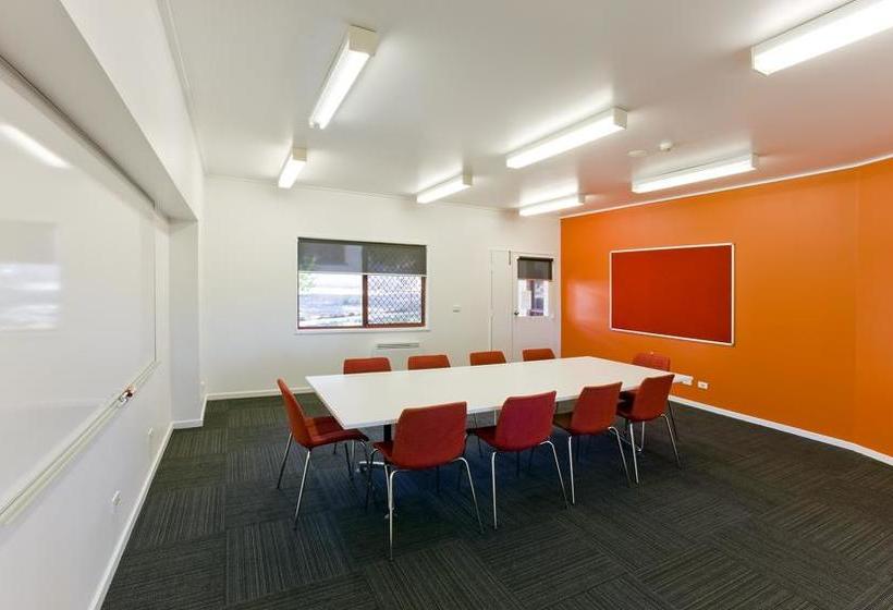 Hostel University Of Canberra Village